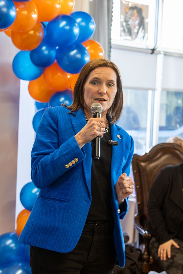 Kristian Grant District 82